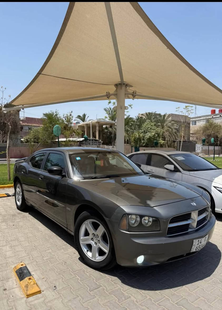 جارجر 2010 اصل
وارد خليجي
محرك هيمي 5700
السياره بيها باب خلف السايق تبديل بسبب خياس
فول مواصفات 
كشنات كهرباء
تدفئة بالكشنات
دواسات كهرباء
شاشه 
كامره
حساسات خلفيه بلاد
مكينه وكير كفاله
عليها كمبريسر جديد ومنظومه التبريد قبل 10 ايام شادهم
السعر103
مكان السياره البصره الاصمعي الجديد 
***********
اتصال او واتساب البصرة, العراق
