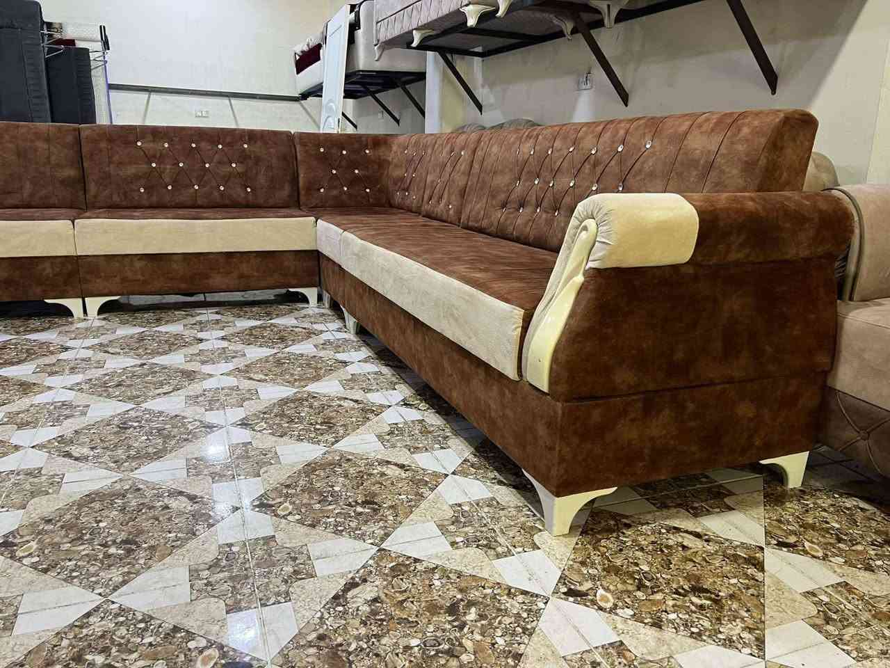 تةنها ١٧٥هةزار
زور باكة بيعةيبة
١٠ نةفةريية
دةسكردة خسوسيية
***********
