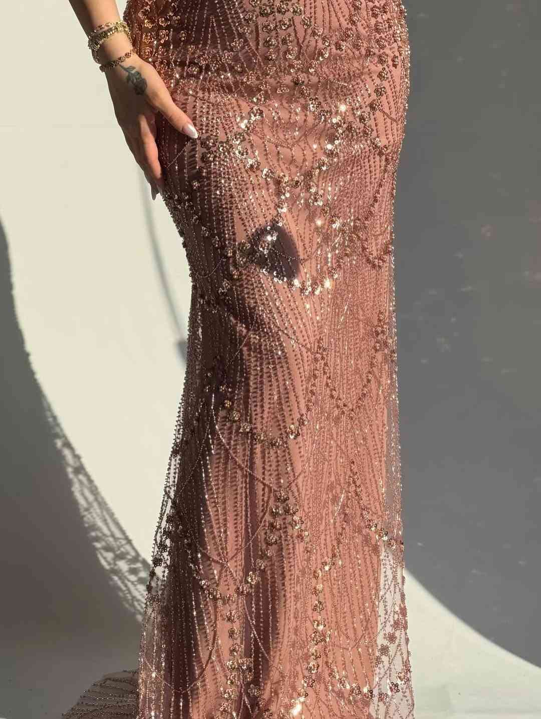 متوفرين يحللوات 💗🥺 ومتوفر توصيل لكل المحافظات عنوان البوتيك الموصل حي المثنى داخل عمارة البسملة اسبوع الجاي يصل البوتيك مرة ثانية 💗💕 الحجز مفتوح عليه من هسة

