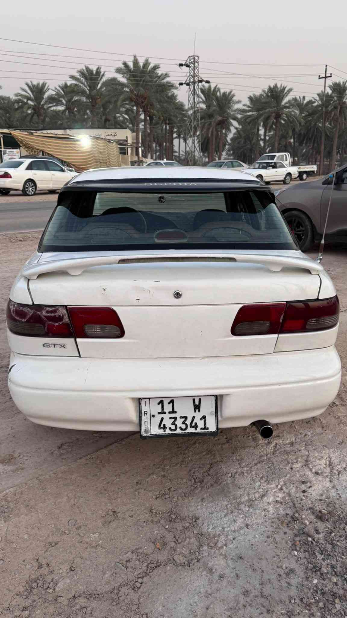 السلام عليكم للبيع
كيا سيڤيا موديل 96 رقم بغداد دولي تحويل مباشر سياره كير مكينه حداديه كهربائيات تخم تاير جام وسنتر لوك تفتح وتقفل بالريمونت جاهزة على اخر حباية وبدون اي نقص السيارة وسنوية 2029 السعر 38 قفل بيها مجال فقط حك 
الجية مكان السيارة بغداد سبع ابكار 
للاتصال والاستفسار
***********
***********واتساب

