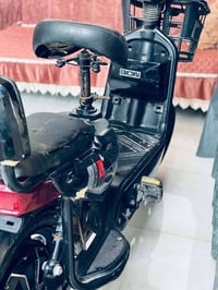 بانسكل شحن • اربع بطاريات • نزله زامل