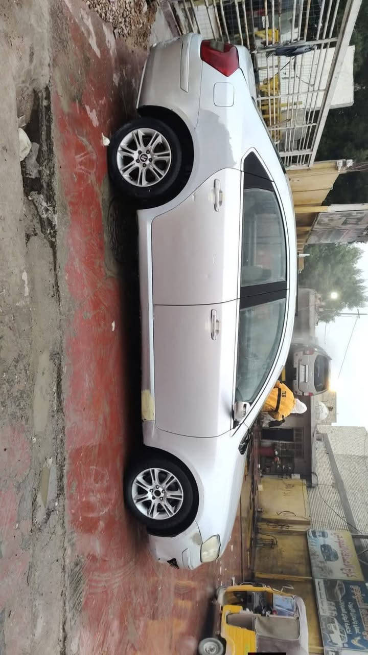 شيري riich g5 استيراد خاص  ٢٠١٠
كير ومكينه كامري ابو الجف ٢٠٠٠ مكفولات 
تبريد ثلج 
تخم تاير 
قطعتين تبريد
تحكم ستيرن
سياره رزلنه وثكيله
حساسات خلفيه
جرس بل ١٢٠
فتح صندوك بلريمونت
شاشه اعطال 
بيها فقط جراد بسيط
وشخوط موضحه 
وصبغ بلبيبان موضح بلصور القديمه 
بسمي سنويه ل٢٩ 
هزه جديده 
مكاني بغداد زعفرانيه 
السعر ٤٥
***********
