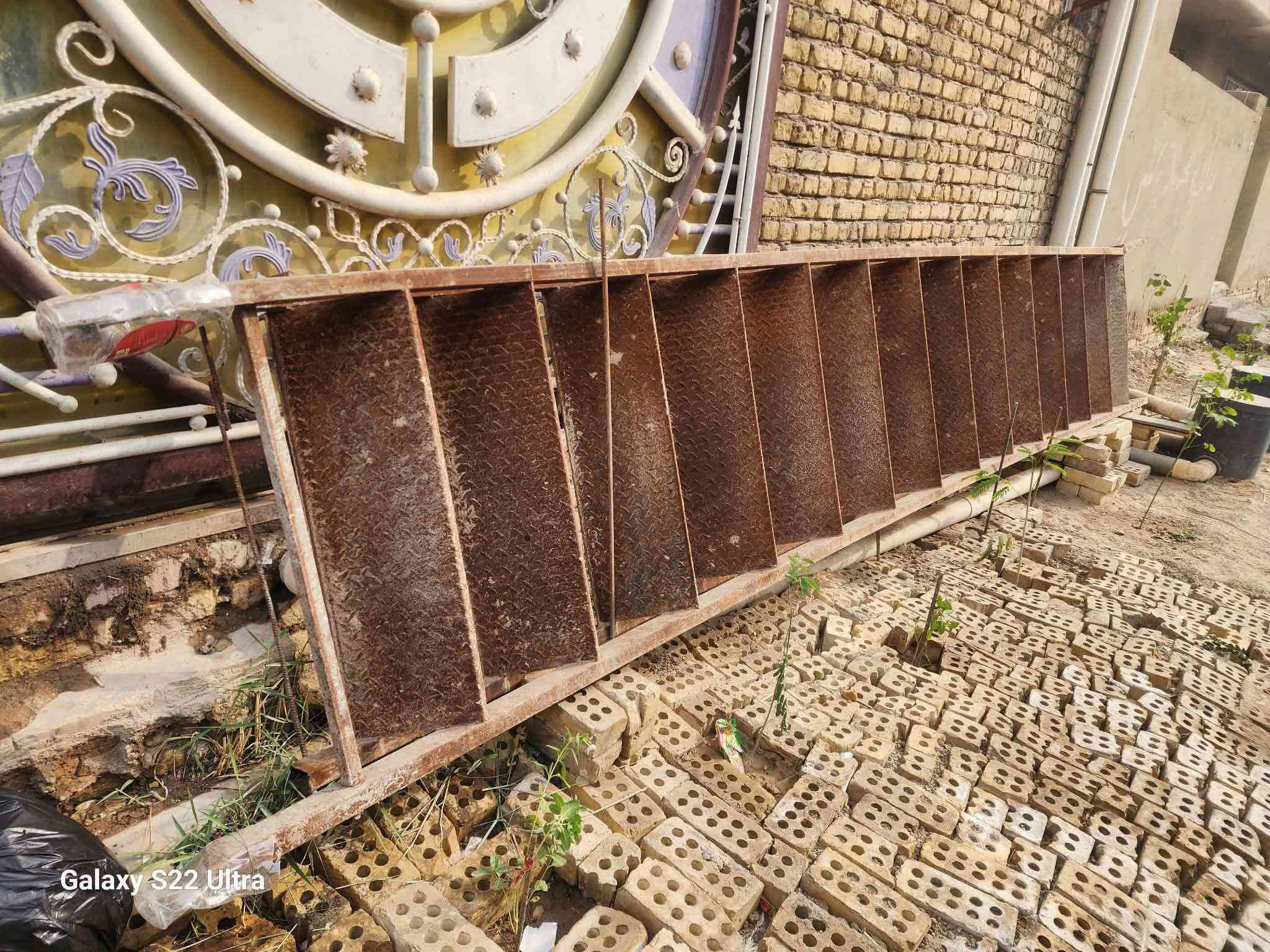 درج • حديد ثقيل • ٥٫٥م