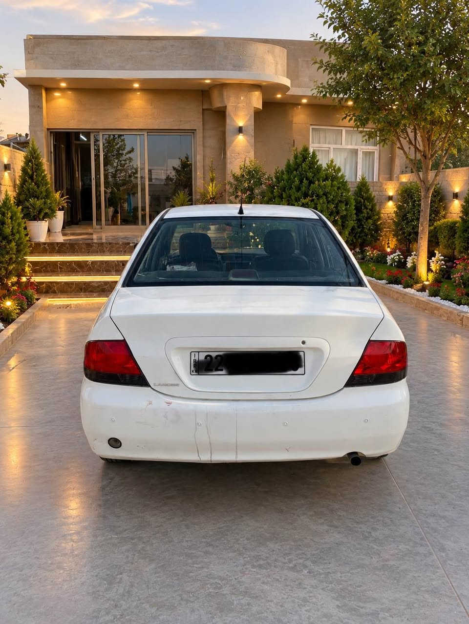 لانسر ٢٠٠٨ • مكينة قوية • جير عادي