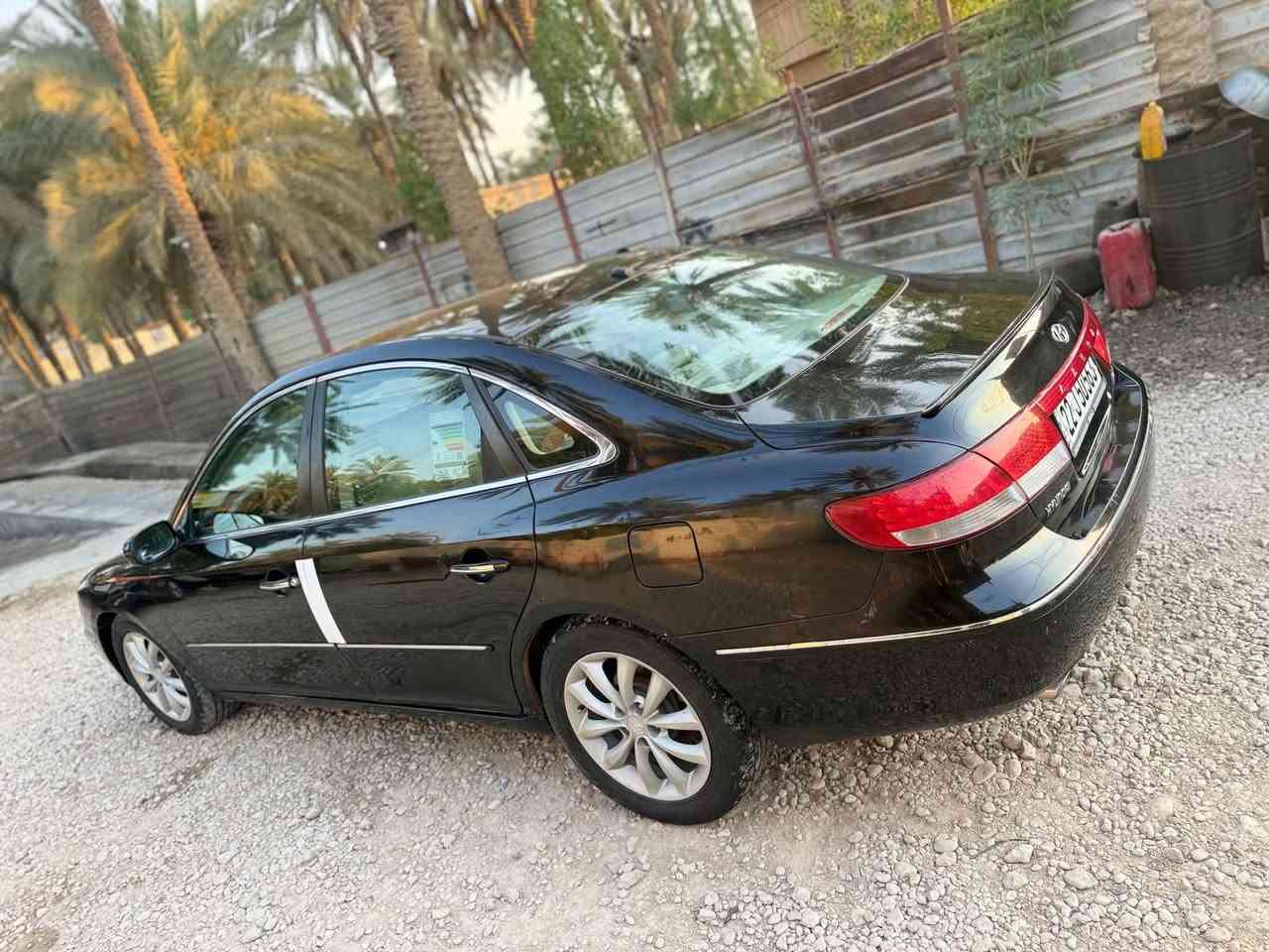 للبيع سوناتا ازيرا ٢٠١٠ادوات كصت جنطه محرك ٦سلندر تبريد خلفي وامامي محرك كير تخم تايرات غرفه جديده بمعنى الكلمه حداديه حلوه فقط الاستيرن بي شويه ثكل والباقي كفاله السعر ٣٥ عنوان كربلاء للاستفسار الاتصال على هذا آلرقم ***********بي واتساب مكلف بنشر
