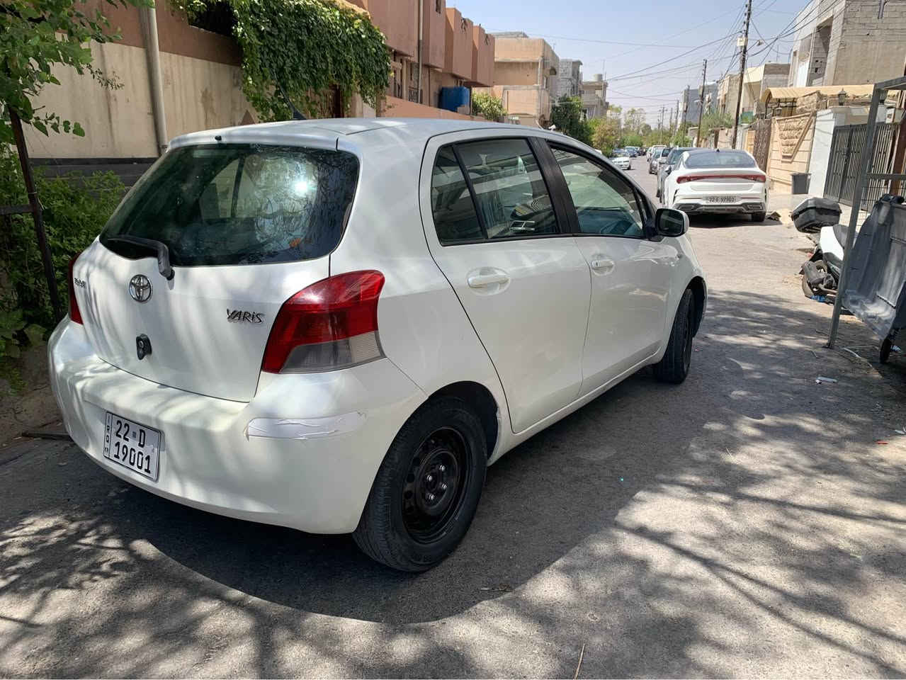 ياريس ٢٠١١ 
سايه ره كه بئ پارچه يه پشت و پيشي كه پسه سه نه وي نويه به ناوي خؤمه بئ مه سره فه جاهيزه چه ند شوينيكي ساردي هه يه له گه ل كه ميك كالبوونه وه نرخ ٩٥ مامه له تكايه گه ر موشته ري ني بيزارمان مه كه رقم ت و وتساپ *********** شوين هه ولير أربيل, العراق
