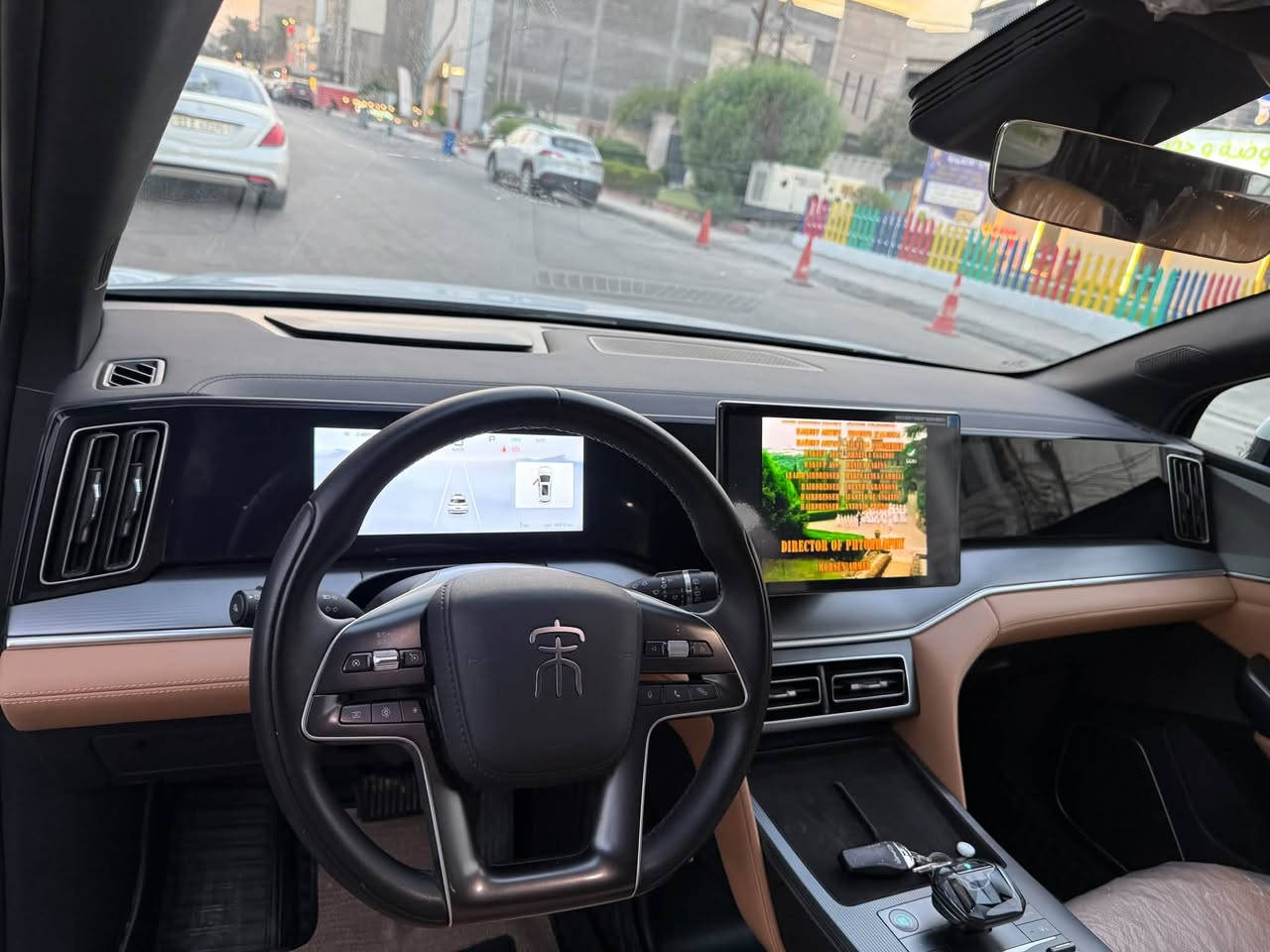يالله Dyd سونك L للبيع بسعر مناسب ٢٠٢٥
ماشيه ١٥ ألف الكلي 
‏١-فتحه سقف بانوراما 
٢-بصمه أبواب وصندوق
٣-كرسي السايق كهرباء
٤-داخل جلد مشمشي +دوشمه ارضيات اصليه
٥-شاشه قلاب 5 كامرات حساس خلفي امامي
نظام حمايه مراقبه بالكاميرات 
رقم بغداد باسمي ***********
السعر ٣٢ مليون مجال بسيط
