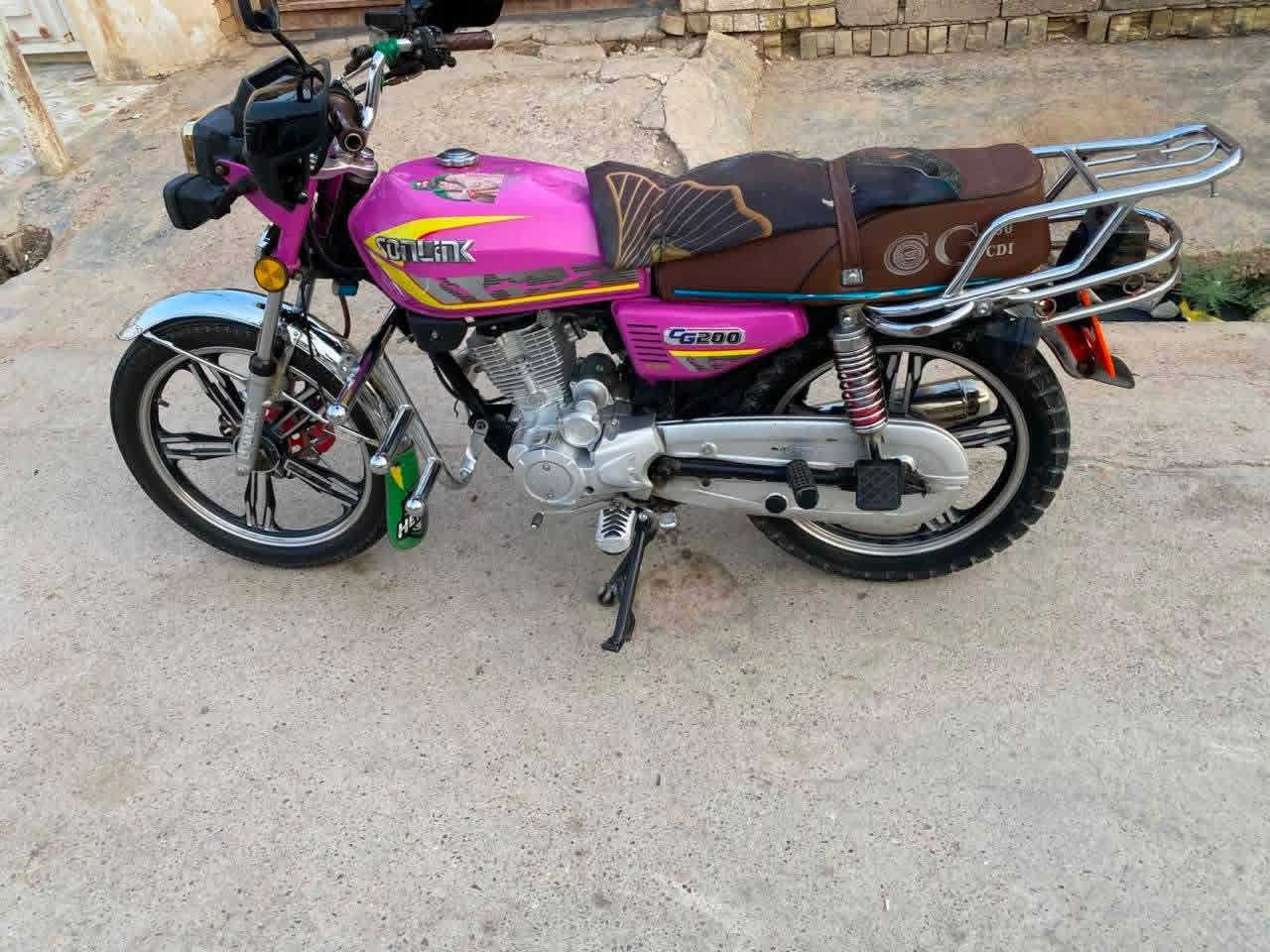 دراجه ناريه مستعجل علا بيعتها 600 الف وبيها مجال رقم الهاتف  ***********
