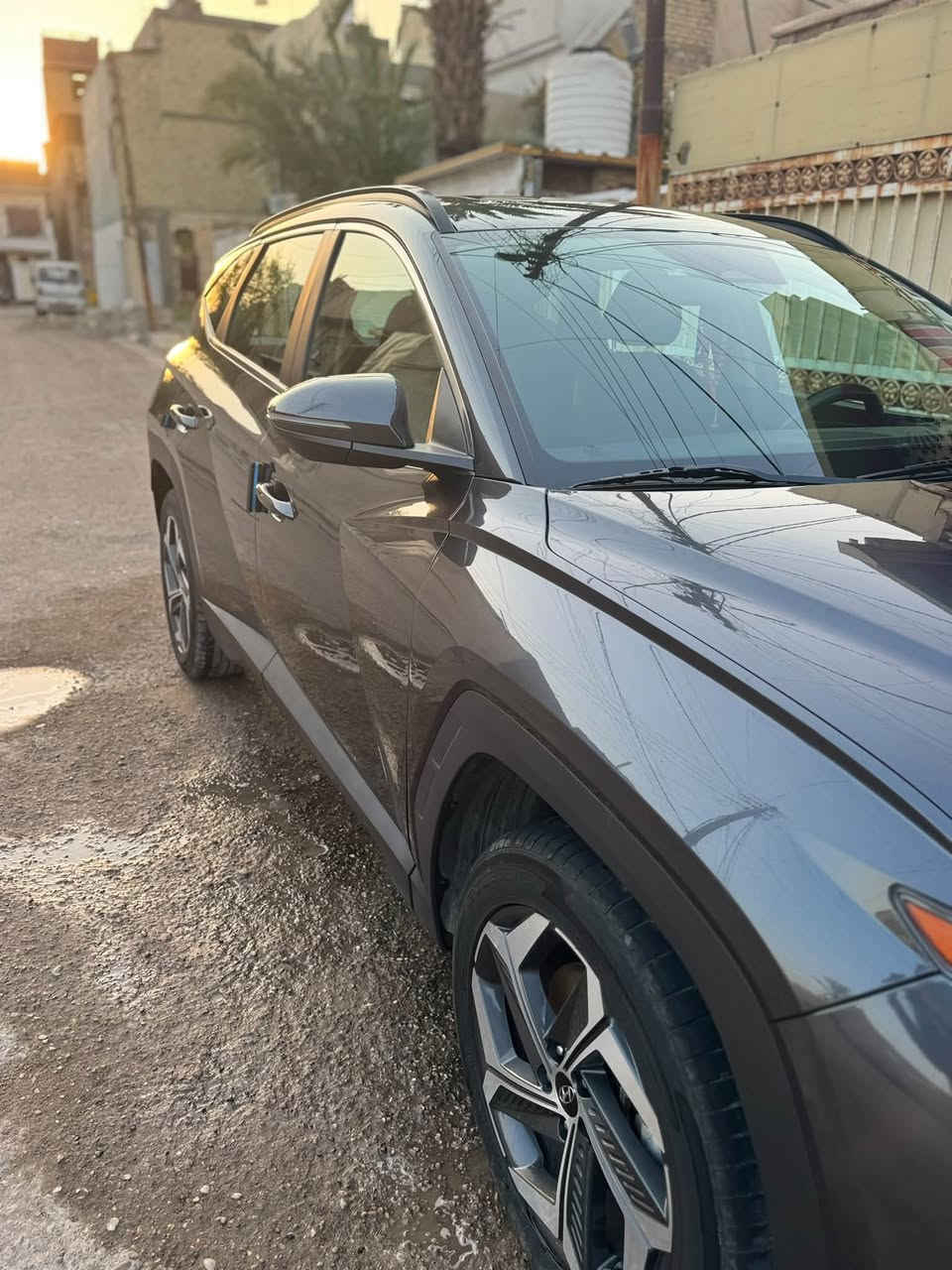 ⟦ TUCSON HITREC SEL ⟧
الموديل : [ 2022 ]
الگير : [ أوتوماتيك ]
الممشى : [ 90,000km]
اللون : [ نفطي ]
الوارد: امريكي
[ الـــــمـــواصــفـــــات ]
بصمة ابواب
بصمة تشغيل وتشغيل عن بعد
رادار امامي + رادار جانبي + نقطة عمياء
⁠تحديد مسار
سماعات
كشنات مخمل تدفئة
تحكم بالكشنات كهرباء
لدات امامي خلفي
فتحة سقف
وباقي مواصفات معروفة
للتواصل  والسعر وبقية التفاصيل واتس اب او اتصال : [ *********** ]
#tucson
