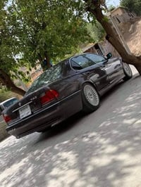 BMW e38 خفاش 8سلندر موديل 95 730 رقم اربيل گير مكينه جيدة تبريد شغال ك...