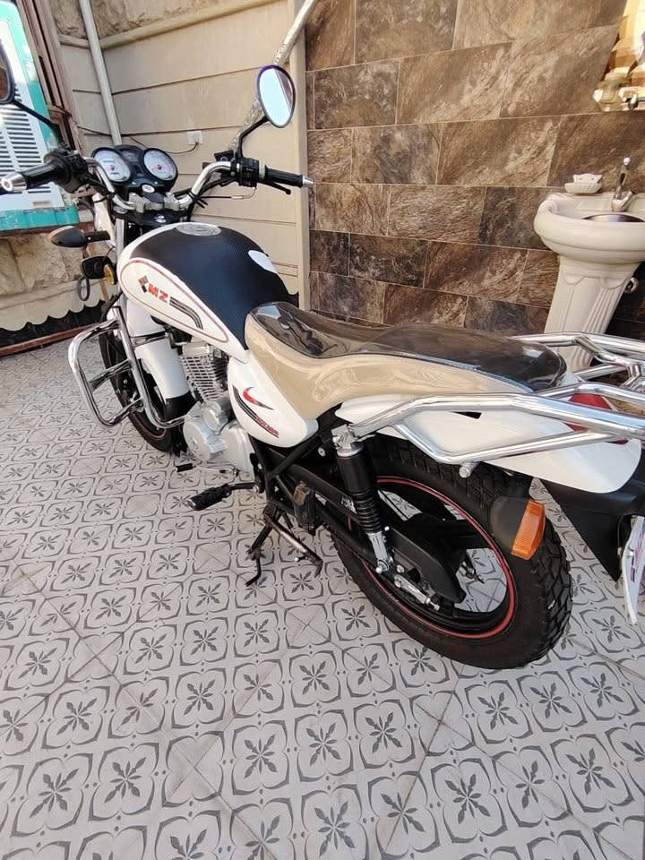 سلام عليكم MZتك صلنصه. للبيع موديل 2020محرك 200نضافه 100/100 أوراق كامله  اتصل ((***********))
