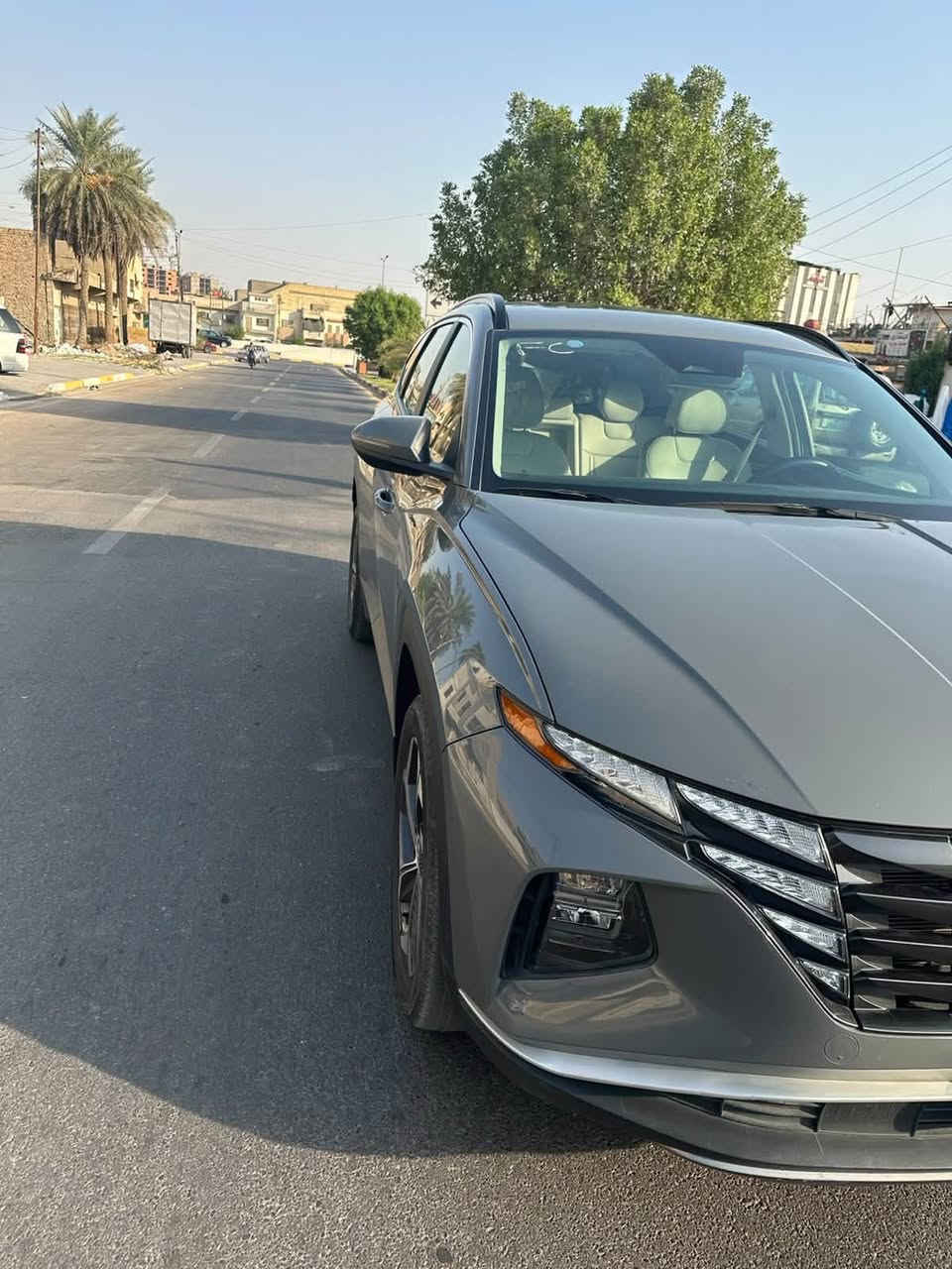 السلام عليكم 
للبيع توسان موديل ٢٠٢٤ وارد امريكي لون إسمنتي ليمتد السيارة فول مواصفات كشنات كهرباء كشنات تدفئة جنطة كهرباء رادار امامي وخلفي مانع انزلاق اشاير مري داخل ابيض بدون قطعة صبغ ماشية ٣٧ الف للاستفسار اكثر الاتصال على الرقم ***********

نص مكتوب في الصور:
- ٢٨ كانون الثاني ٩:٥١ م BIDCARS
- BIDCARS