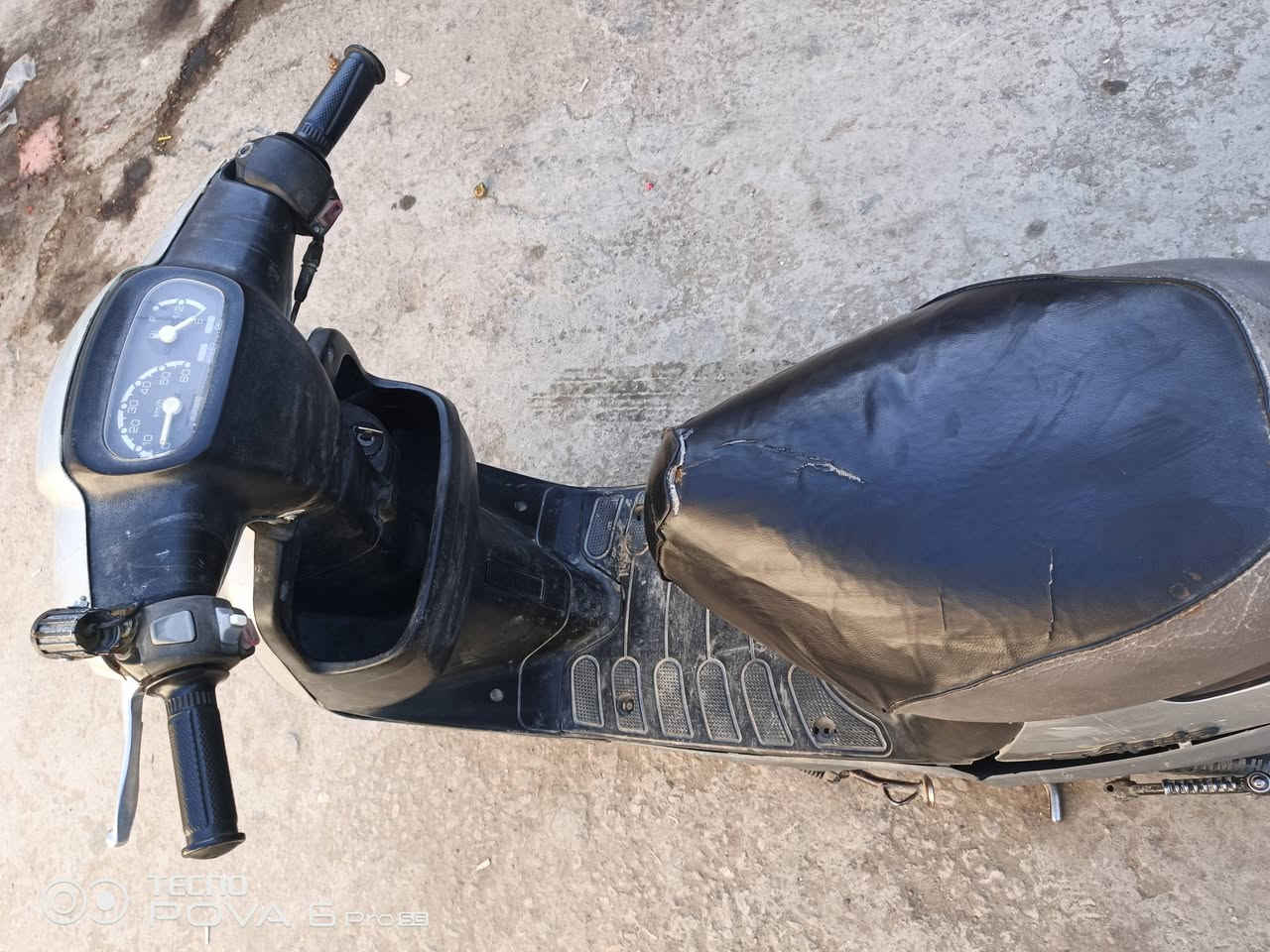 بطه للبيع موديل 99 شغاله سلف هندر مكينه ناعمه ونضيفه كهربايات شغاله سعر 350 وبيها مجال مكان كربلاء باب بغداد يم شارع البارون ***********
