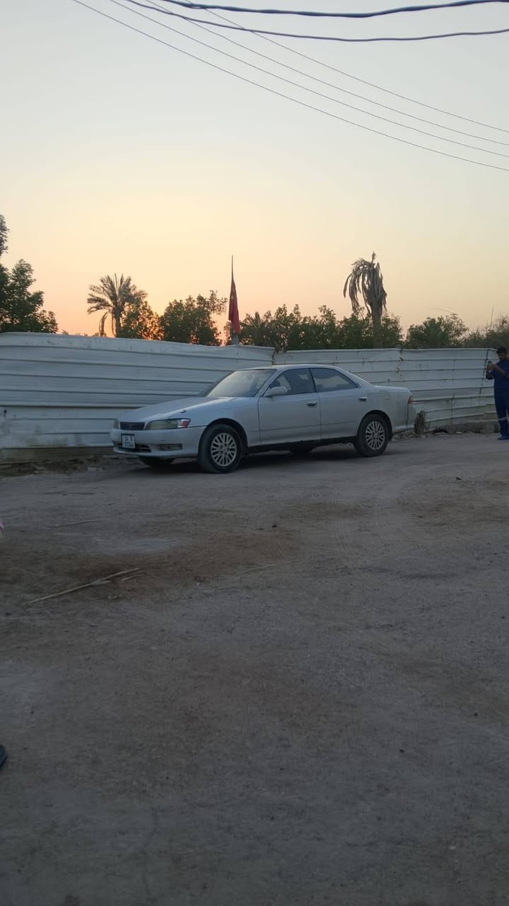 سلام عليكم سياره مارك للبيع رقم بصره جديدةحداده كير مكينه جدا د بسمي سياره نقل فقط 38 وشراي يدالل ***********
