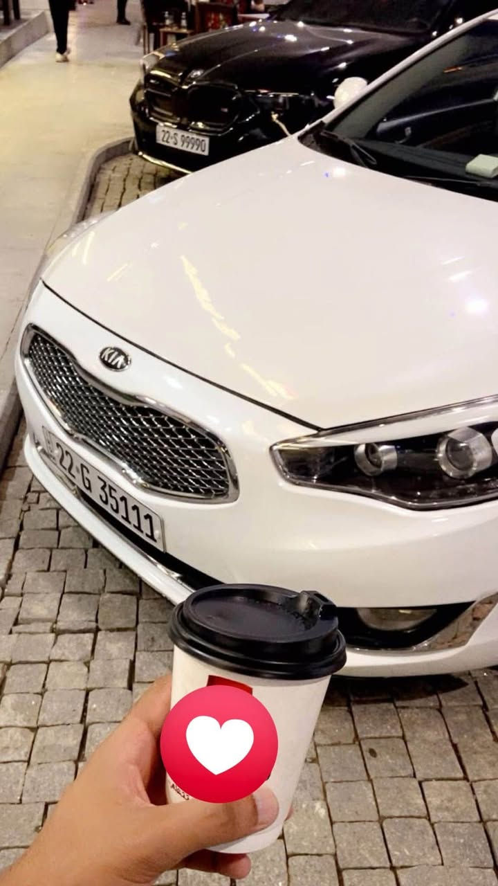 🚘 KIA CADENZA 2014 للبيع بالأقساط
🔹 المواصفات: خليجي VIP

🔹 المحرك: 6 سلندر

🔹 الماشي: 142 ألف كم

🔹 بدون /بنوراما

🔹 مرايات كهربائية تقلب على R

🔹 بردة خلفية كهربائية تنزل

🔹 بصمة أبواب

🔹 بصمة تشغيل

🔹 داخلية VIP جلد

🔹 السيارة نظيفة ومستخدمة استخدام شخصي

💵 المقدمة: 45 —شهرياً $300

💰 السعر الكلي: $140

⚠️ ضرر السيارة: حادث أعلى لايت جانب سايق، بنيد جاملغ وباب

Whats APP (***********)
