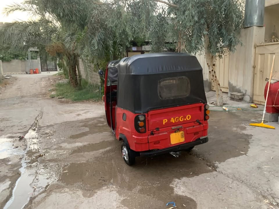 تكتك بيجو موديل 2018 طابه بل 2019نضيفه وضحه گدامك  مكينه بلدي أوراق أصوليه إني بيدي وديتهه للمرور أصوليه تكتك راحمه عله ولديكم لي مو شاراي لا يعلق ول يتصل سعر مليون 750 (1750)مكان ديالى بعقوبه (هاذه رقمي***********)
