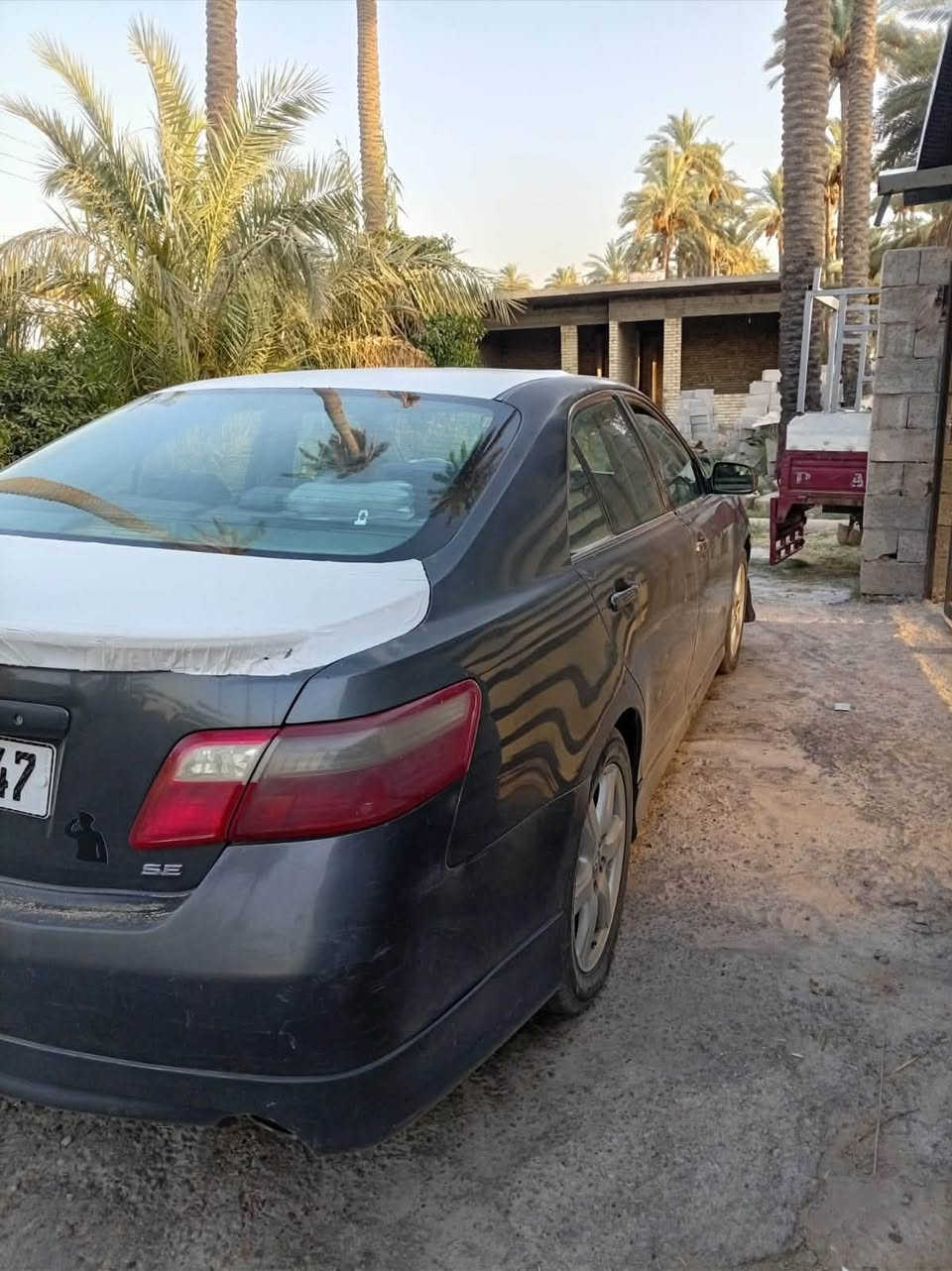 سلام عليكم
كامري لبيع وارد امريكي رقم بغداد جديد هزة جديدة محرك ٢٤٠٠ وكير مكفولات 
صدر نظيف دواخل صبغ بلادي مواصفات se كشن كهرباء 
فتحة كهربائيات كلها شغاله نقص فقط تبريد عنوان سيارة بغداد الدورة سعر ٨٠ وبيها مجال خاص ماعندي استفسار رقم بي واتساب ‭***********‬
