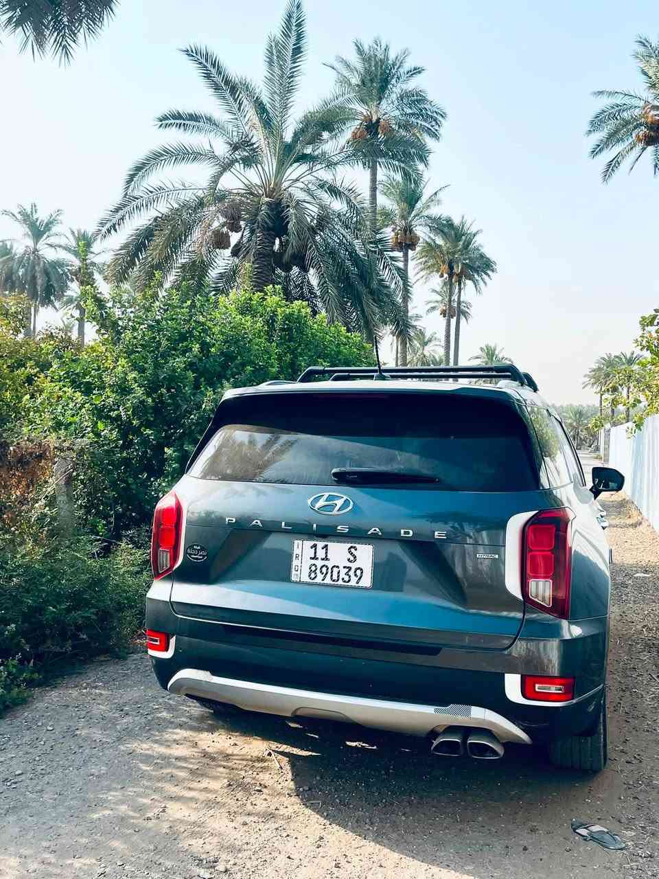 السلام عليكم 
(للبيع)
Hyundai palisade sel 2021 
حادث مرفق بالمنشور
فئة sel
مواصفات السيارة 
v6 3.8 gdi 
گير 8 سرعة 
ويل حجم 20 

فتحة سلايد روف 
رادار محيطي حول السيارة 
تحديد مسار +قيادة ذاتية 

توقف ذاتي
بصمة تشغيل عن بعد 

إشارة ترحيب عند بعد
مقاعد vip جنطة كهربائي 

زر تحكم خفض ورفع مستوى الإضاءة داخل السيارة 
ماشية 61 الف كيلو حقيقي (قابل للزيادة )

باقي المواصفات معروفة.
للاستفسار ***********
