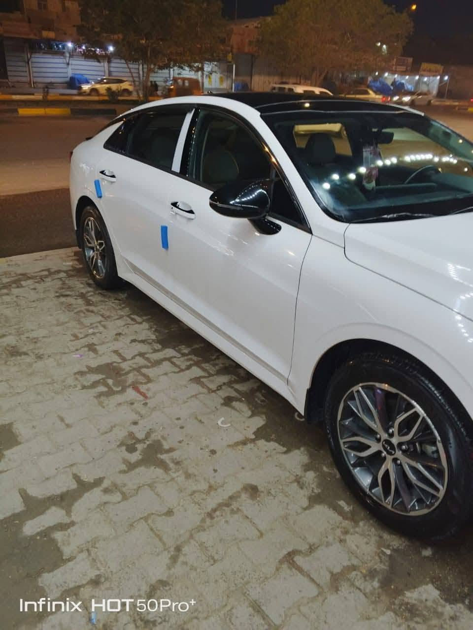 k5خليجي فول فتحه بصمه سياره مكفوله سياره جديده رقم اربيل السعر 205رقم التلفون ***********
