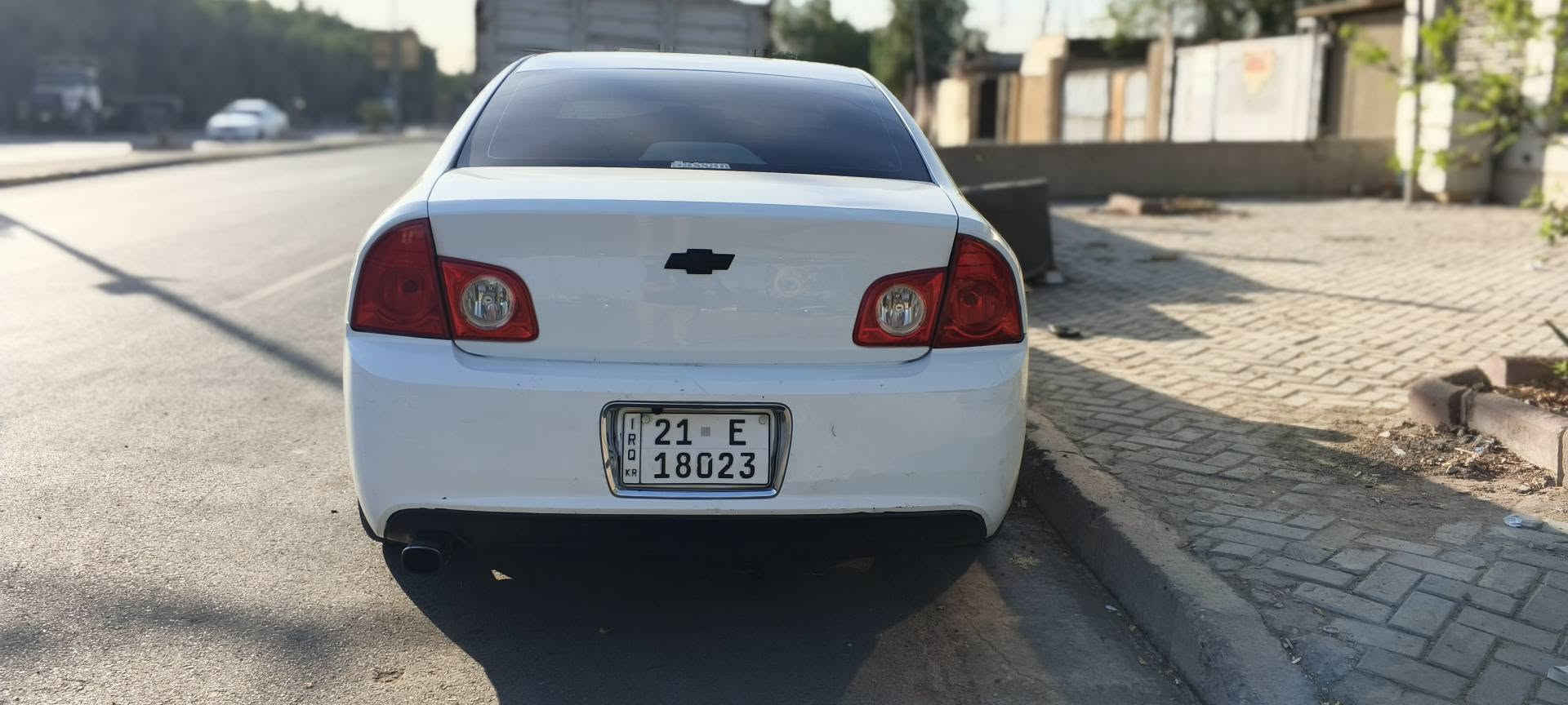 السلام عليكم
سياره ماليبو 2011
وارد امريكي 
السياره نظيفه بيها بس جاملخ السكن بي بارد شبر ورصعات قليل وشخوط خفيفه 
مكاني بغداد الشعب 
ه‍***********
سعر مناسب جداا 65 ورقه
