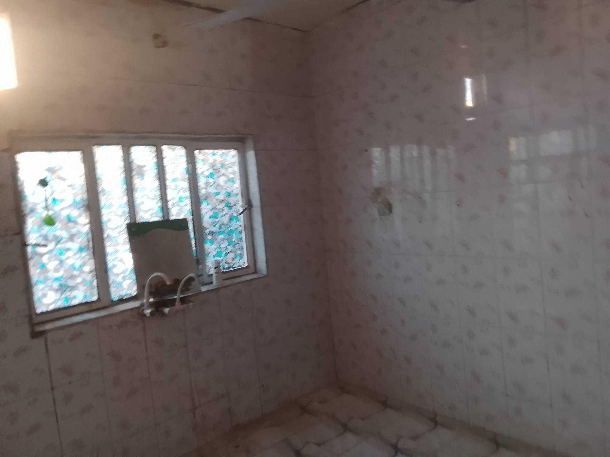دار للبيع مساحه ١٦٥ اي ستفسار رقم ***********
