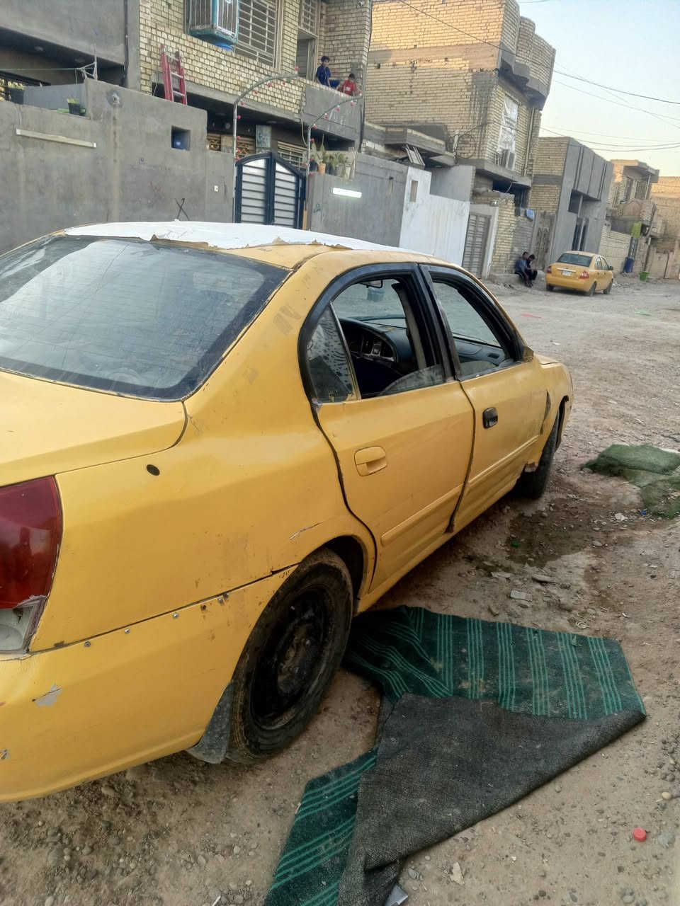النترا 2006
سيارة مجفية 
ومكينة تنقص قليل 
سيارة عليها غرامات 
سعر 13 وبيها مجال قليل عنوان بغداد 
***********
