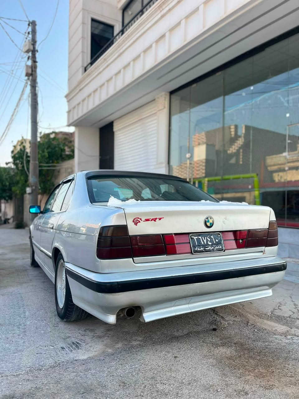 ەرەتا بەناوی خوای گەورەو مهرەبان BMW 1991 520 فول فول چوار جام کارەبای کوشن جلد تەبردید لایت ئەڵقە، سەیارەکە کامل بۆیاخە لەسەر ساخی ئەگەر یەک نوکتەت بینوە لە قالبی 10 گەڵا بشکێنە سەیارە کەماڵی دۆستە کامل کاملە سەیارەکە بەس لە سەیاقێکی کەمە توندو تۆڵیو بە قوەتیو هەستانو داروبەردی بەشەڕت گێڕو مەکینێکی لەسەر سەیارێکی 2020 ئەو گێڕو مەکینەی لەسەر نییە لەڕسمە کەچۆنە بەرەو ڕوو وانەبوو 10 گەڵای کە بشکێنە سەیارەکە هەتا بڵێی پاکە نمونەی جوانییە سەیارەکە ئاڕم پلاستیک سلێمانیە موسو دەعموو لێدراو بەشەرت 90 هەزاری خرامە تێدایە دوای مەحامەلە دەت دەمەوە  سحرەکەی شۆکت دەکات ئەگەر لە هەر شوێنێک ماڵی ئاوا پاک مابوو بەو سحرە سەیارەکە مەبە سحری قوفلو کۆتای 45 گەڵایە هەر حەبێکیشی تیابو ئەو سەیارە لەسەر باخەڵی خۆم ئەت دەمەوە ماشآڵآ لە بیرمەکە✅.ڕەقەم تەڵە فۆن واتس ئاپیشی لەسەرە ***********
