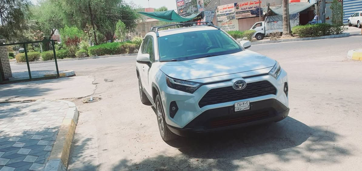 راف فور  هايبرد ابيض 2024
ماشية 20 الف ميل مواصفات XLE PREMIUM
مكينة 2500هايبرد السيارة مرقم بغداد بأسمي
سيارة جديدة جدا مكاني بغدادالرصافة
السعر 277
***********

