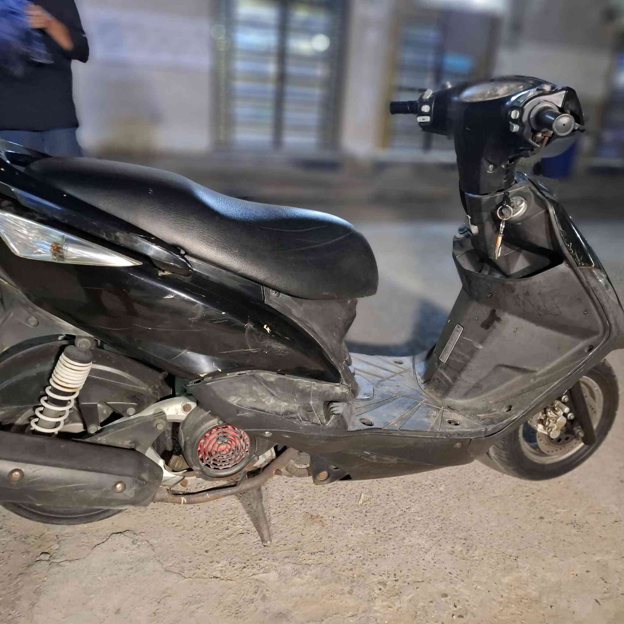 ماكس ثعلب • ١٤٠ • مكاتبة