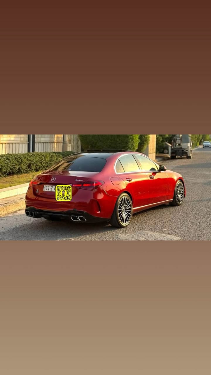 ارخص سعر بكل العراق  274$
Mercedes benz C 300 2022 class amg 

🔴 اللون: أحمر

🏁 الفئة: AMG أصل البلاد

📍 الممشى: 60.00 فقط

🔥 المواصفات:

• فول مواصفات اعلى مواصفات بالمارسيدس 

• محرك 2.0 تيربو

• قير أوتوماتيك

• سقف بانوراما

• كراسي جلد حار وبارد

• شاشة وسطية كبيرة

• عدادات إلكترونية

• ستيرن AMG

• إضاءة داخلية محيطية

• كاميرات وحساسات 360 

• بصمة دخول وتشغيل

• تحكمات كهربائية بالكراسي

• جنوط AMG رياضية

• أنظمة أمان ومساعدة متطورة

• نظام صوت فاخر

وبعد بيها اهووواي مواصفات 

• Apple CarPlay وAndroid Auto

🔧 الحادث: ضرر بونيد جاملغ، وجاملغ خلفي 

🔥 C300 AMG — فول مواصفات

السيارة مرقم و جاهز حته الهزه مالتها قبل سبوع وتحويل ثاني يوم 

عنوان سياره - بغداد - الغدير

***********
