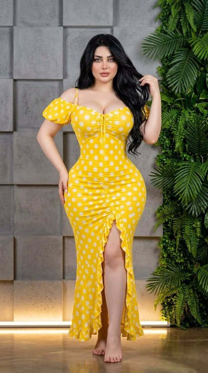 جمال القطع يمنه ♥️
جمله ومفرد♥️♥️
رقمي واتساب 
***********

نص مكتوب في الصور:
- 2/5
- 3/5
- 4/5