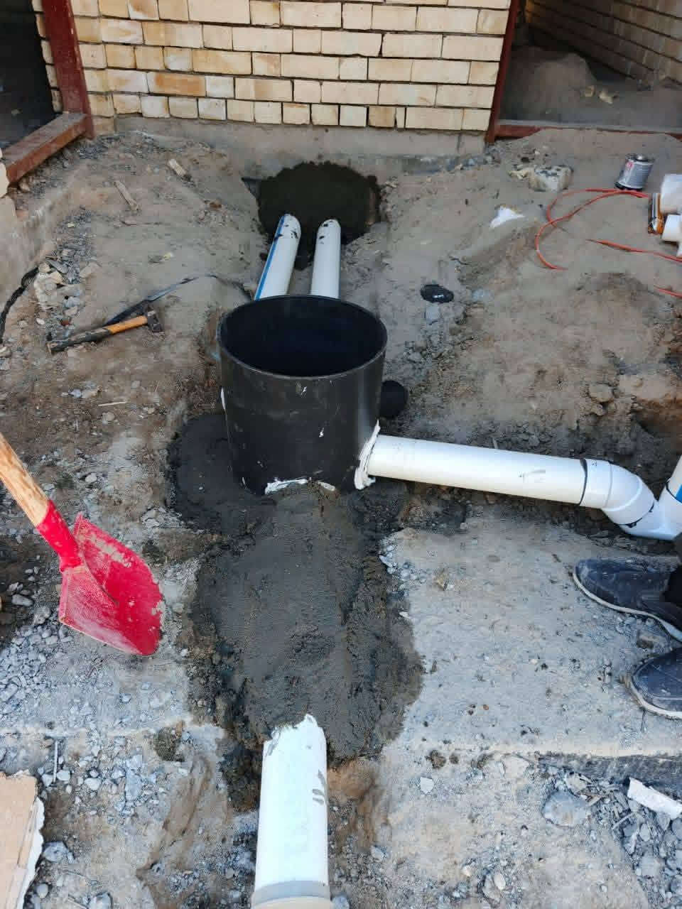 🚿 تأسيس ماء ومجاري - شغل هندسي مضمون 100% 🔧

مو بس نمد بوري وخلص! احنه نشتغل بضمير حتى ما تفتح الحايط بعد سنة 👇

شنو نشتمل؟
✅ تأسيس ماء حار وبارد PPR تركي أصلي
✅ تأسيس مجاري PVC ثقيل - أبو الـ 4 انج
✅ شبكة حمام كاملة - دوش + مقعد + مغسلة
✅ تأسيس مطبخ + غسالة + سخان
✅ ميول مضبوطة للمجاري - ما يصير انسداد
✅ فحص ضغط قبل اللبخ - ضمان عدم تسريب
✅ مواد درجة أولى - بوري شريف + قفيص أصلي

ليش إعمار كربلاء للتأسيس؟
🔹 نشتغل على خريطة مو عشوائي
🔹 نصورلك كلشي قبل لا ينلبخ - تعرف مكان كل بوري
🔹 لحيم حراري قوي - مو لحيم بارد يفطر
🔹 تنظيف الموقع بعد الشغل
🔹 ضمان 5 سنوات على التأسيس

نصيحة من معلم:
أرخص تأسيس هو أغلى تأسيس! اذا صار تسريب راح تفلش سيراميك وحمام كامل وتخسر مليونين. اشتغل صح من البداية!

📍 كربلاء - نعمل داخل كربلاء وضواحيها
📞 اتصل هسه معاينة مجانية: ***********

إعمار كربلاء - بإدارة عمار
تأسيس مضبوط = راحة العمر

#تأسيس_ماء #تأسيس_مجاري #سباكة #صحيات #مقاولات_كربلاء #إعمار_كربلاء

نص مكتوب في الصور:
- تأسيس ماء ومجاري - بوري PVC و PPR PROFESSIONAL PLUMBING & SEWAGE INSTALLATION تأسيس شبكات المياه تركيب مواسير PPR & PVC تصريف المجاري أنظمة الصرف الصحي الحديثة تجهيزات الحمام تركيب صحيات - كبائن - خلاطات تأسيس صحي حديث - ضمان عدم تسريب - مواد أصلية مواد أصلية مع ضمان معتمد 10 سنوات عزل وتجربة ضغط لضمان عدم التسريب التزام بالمعايير العراقية والجودة العالية إعمار كربلاء - بإدارة عمار *********** متاح 24/7 - اتصل الآن حلول متكاملة للمياه والصرف الصحي | كربلاء - العراق خدماتنا في كربلاء | عمل احترافي سرعة وإتقان