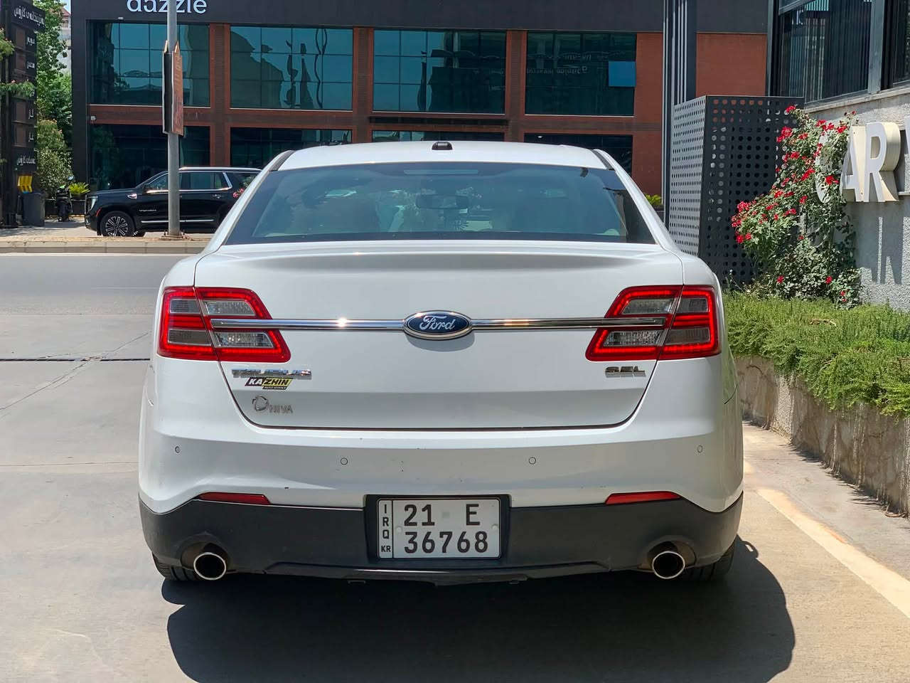 🚗 Ford Taurus SEL NIVA 2013 🚗

✅ الموديل: 2013
✅ الممشى: 148 ألف
✅ شاشة عدد 3
✅ مقاعد كهربائية
✅ كود للأبواب
✅ مفتاح ذكي (Smart Key)
✅ داخلية باللون البيج
✅ مواصفات كثيرة ومميزة.

🔹 السيارة تحتوي على صبغ بسيط في قطعة واحدة فقط، مع وجود خدوش بسيطة جداً في قطعتين أو ثلاث، وباقي السيارة نظيفة.

🔧 المكينة والجير بشرط.
🔧 تم تبديل مضخة الماء (Water Pump) وجميع القطع اللازمة.

📅 السنوية مجددة لغاية 2029.
📸 صورة فحص السونار (الكمبيوتر) موجودة ضمن الصور.

💰 السعر المطلوب: 120 (قابل للتفاوض بشكل بسيط).

🚫 الرجاء عدم كتابة تعليقات غير جادة، التواصل للجادين فقط.

📍 الموقع: السليمانية
📞***********
