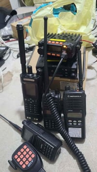 منضومه مبرمجه • مدى ٣٠كم • DMR بلوتوث