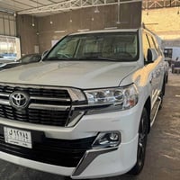 لاندكروز بريم اصل مواصفات لكزز فول مواصفات 8 سلندر 5700 موديل 21 ماشيه...