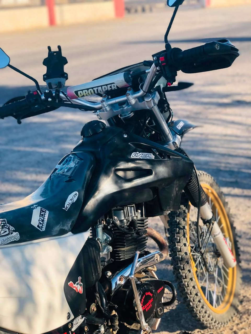 السلام عليكم. غفاز موديل 25 محرك 300cc.  يرهم مراوس يرهم بيع السعر 750: ما مفتوح كلشي شغال بيه 
خاص مفتوح. رقم ***********
 ماتشتري لا تجي تبزعني تسئل.
