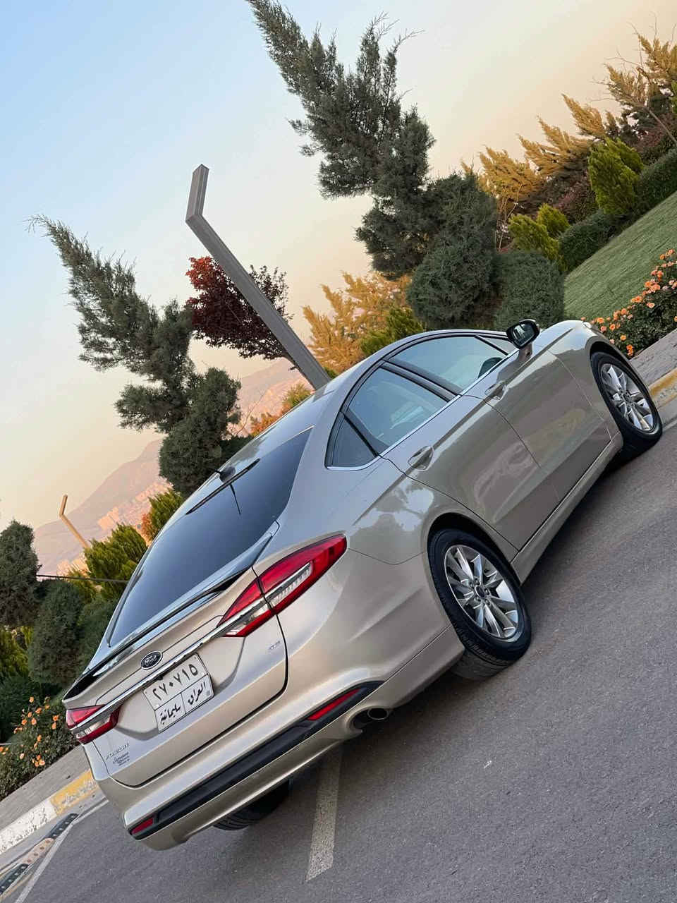 فورت فيوشن ٢٠١٧
مواسةفات se
مةكينة ٢.٥ 
بةسمةو شاشةو كاميرا
كوشن كارةبا
گير فوليوم
٣بارجةي بوياخة 
گيرو مةكينةي نةكراوةتةوة بةشةرت 
*********** السليمانية, العراق
