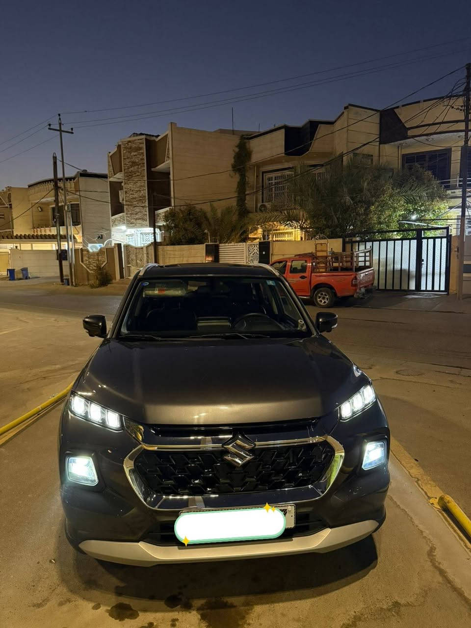 السلام عليكم🚘 للبيع سوزوكي جراند فيتارا 2025 🚘
✨ موديل: 2025 🌟 رقم بغداد✨ السيارة بحالة ممتازة جداً ✨ماشيه🗼 13 الف 🗼 مكفوله من الضربه 🌟 السياره حره وسنويه جديده  نظيفة ومرتبة ✨ مواصفات حديثة وقيادة مريحة ✨ SUV عائلية وأنيقة
💰 السعر: خاص 📍 الموقع: [بغداد🏬 الغزاليه] 📞 للاستفسار والتواصل***********
