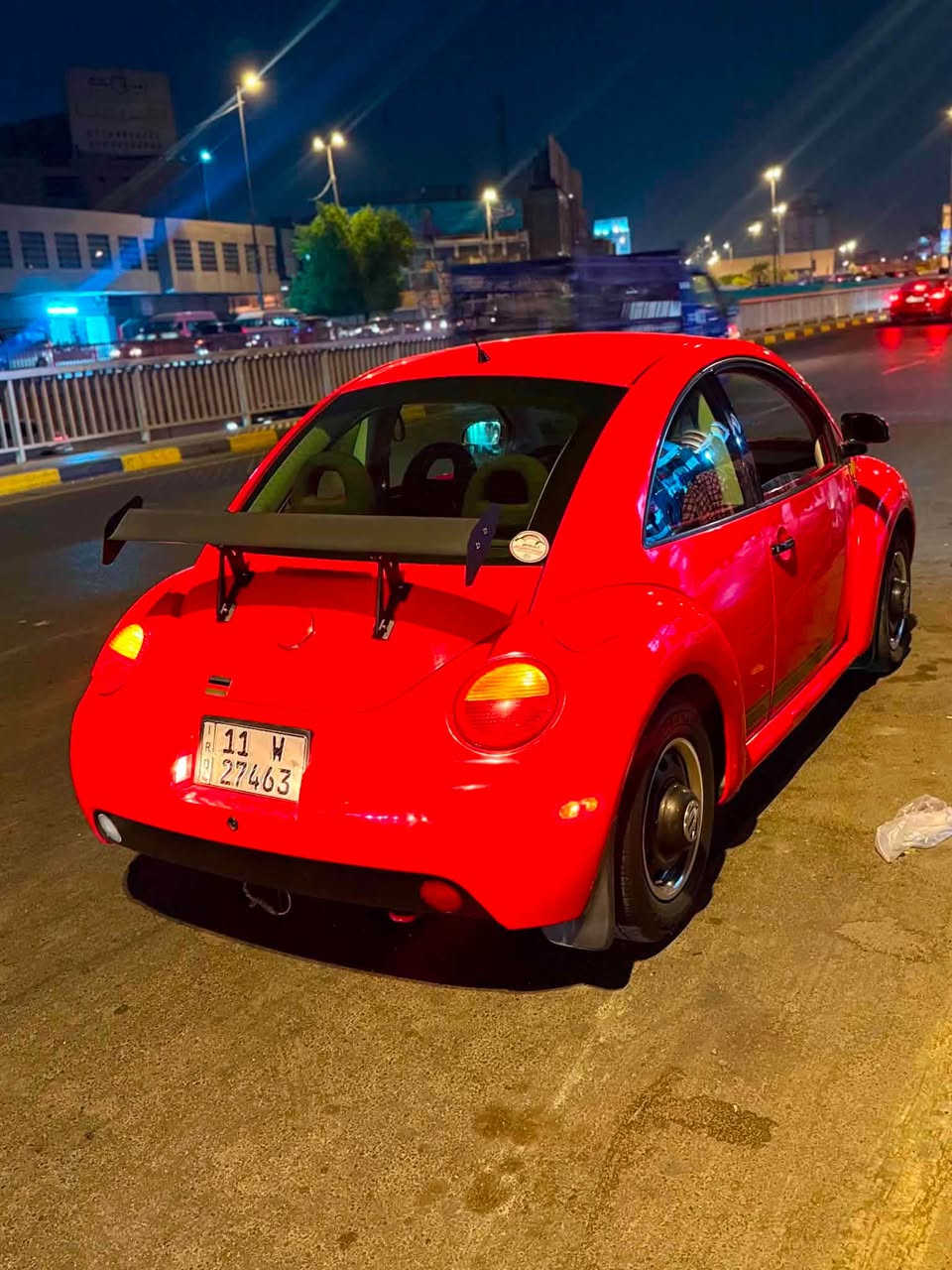 سلام عليكم
للبيع السياره مديل 2001 بيتل

السياره ماشيه 100
شاشة 

مكانها بغداد

السياره بدون صبغ مغلفه تغليف طماطه بلونها كامله

وبيها مجال السياره رقم انكليزي كامل تحويل مباشر 

السعر ٥٥  
التصال ***********
