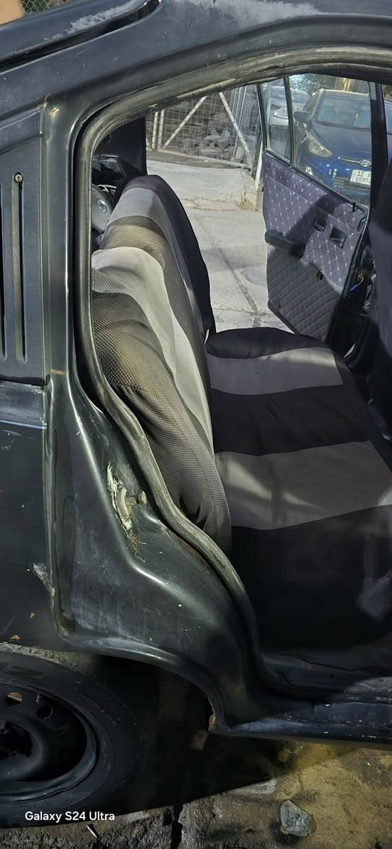 البيع مستعجل سعر 15 وبيها مجال السياره نظيفه
السلام عليكم للبيع كاديت موديل ٩١ سنوية الى ٢٧ شرط تحويل مباشر كابون ماستر بيها كير نظيف محرك بي دخان قليل السيارة نظيفة مابيها شي ستيرن بور سعرها ١٥وبيها مجال للتواص الاتصال
***********
***********

نص مكتوب في الصور:
- محتوى تم إنشاؤه باستخدام الذكاء الاصطناعي
- Galaxy S24 Ultra