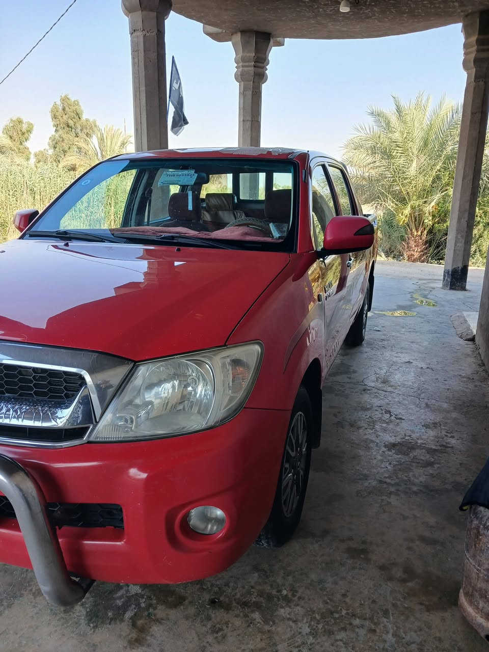 سلام عليكم  تويوتا هايلوكس كويتي للبيع ٢٠١١ مكفول من الصبغ والضربه والتبديل رقم الهاتف *********** عنوان بغداد المحمودية
