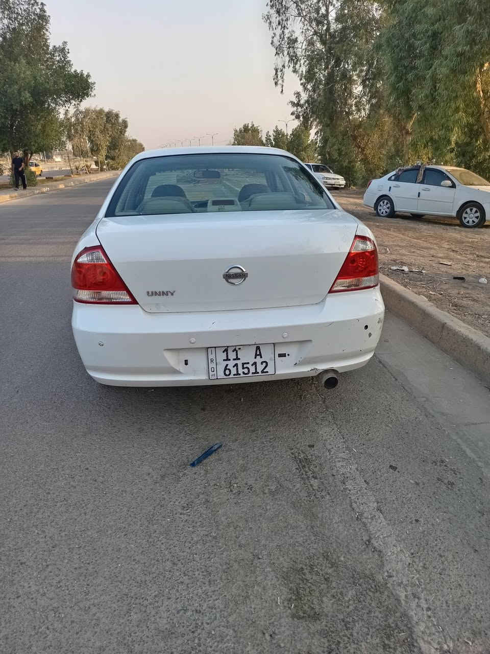 السلام عليكم نيسان سني للبيع موديل 2008 رقم بغداد الجديد بأسمي سنوية لل 29 محرك 1600 كير أوتماتيك تبريد ثلج صدر خلفي وامامي جديد تخم تاير باتري جديد سيارة جديدة بمعنى الكلمة ومال جناي بيها قطعتين صبغ فقط بدون دواخل نهائيأ السونار مرفق مع الصور السعر  76 وبيها مجال للشراي عنوان بغداد محمودية عل شارع العام للأستفسار هاتف *********** / *********** ملاحظة كورك بي واتساب
