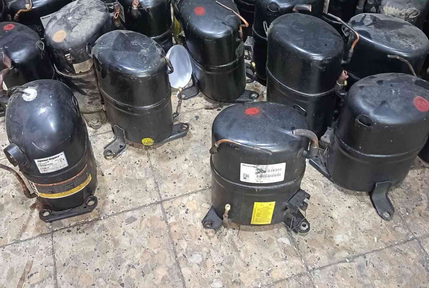 السلام اعليكم كل مايخض السبالت
تبديل بطل 
تحوير كمبريسر 
اسعارنه مناسبه وضمان بالعمل
عندك سبلت مايبرد
عندك سبلت محترك
عندك سبلت وصخ
سبلت يذب ماي 
ليك شحن غاز 
اي شي تحتاجون ورشتنه بخدمتكم 
اخوكم الفني ياسر 
                              ***********

((((((((((ملاحضه مابيع.ماطورات  ))))))))))
_____________________________________
