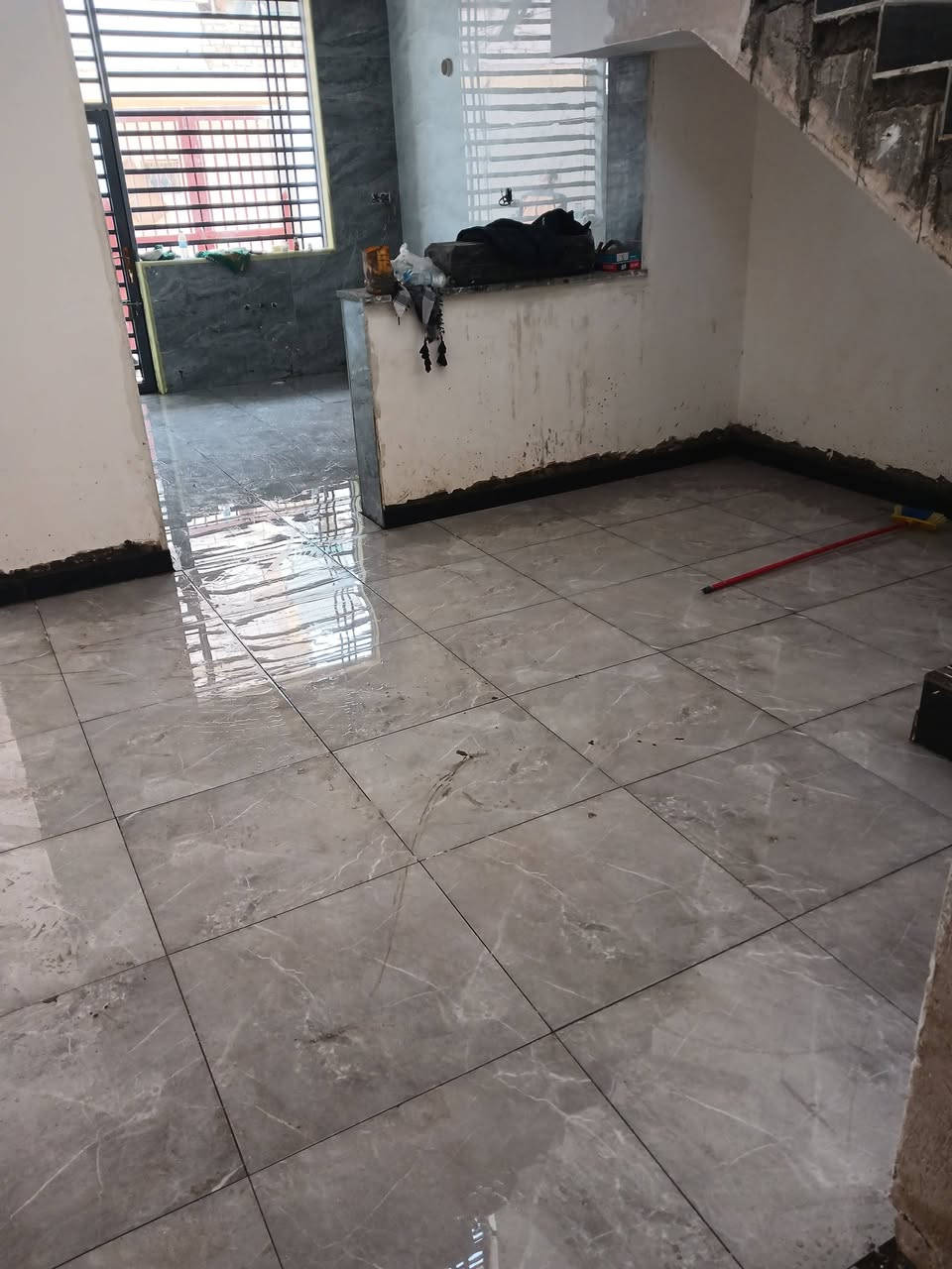 خلفه سيراميك ومرمر اتصال 
***********

