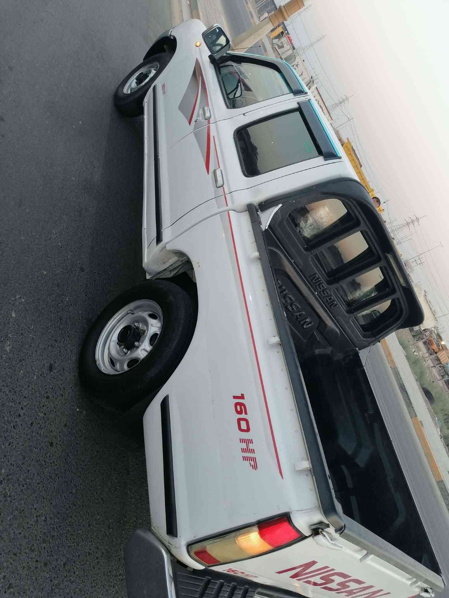 بيكم نيسان موديل ١٤ للبيع سياره نضيفه محرك كير شاصي رقم جديد  سعر ١٠٧ بيهه مجال ***********
