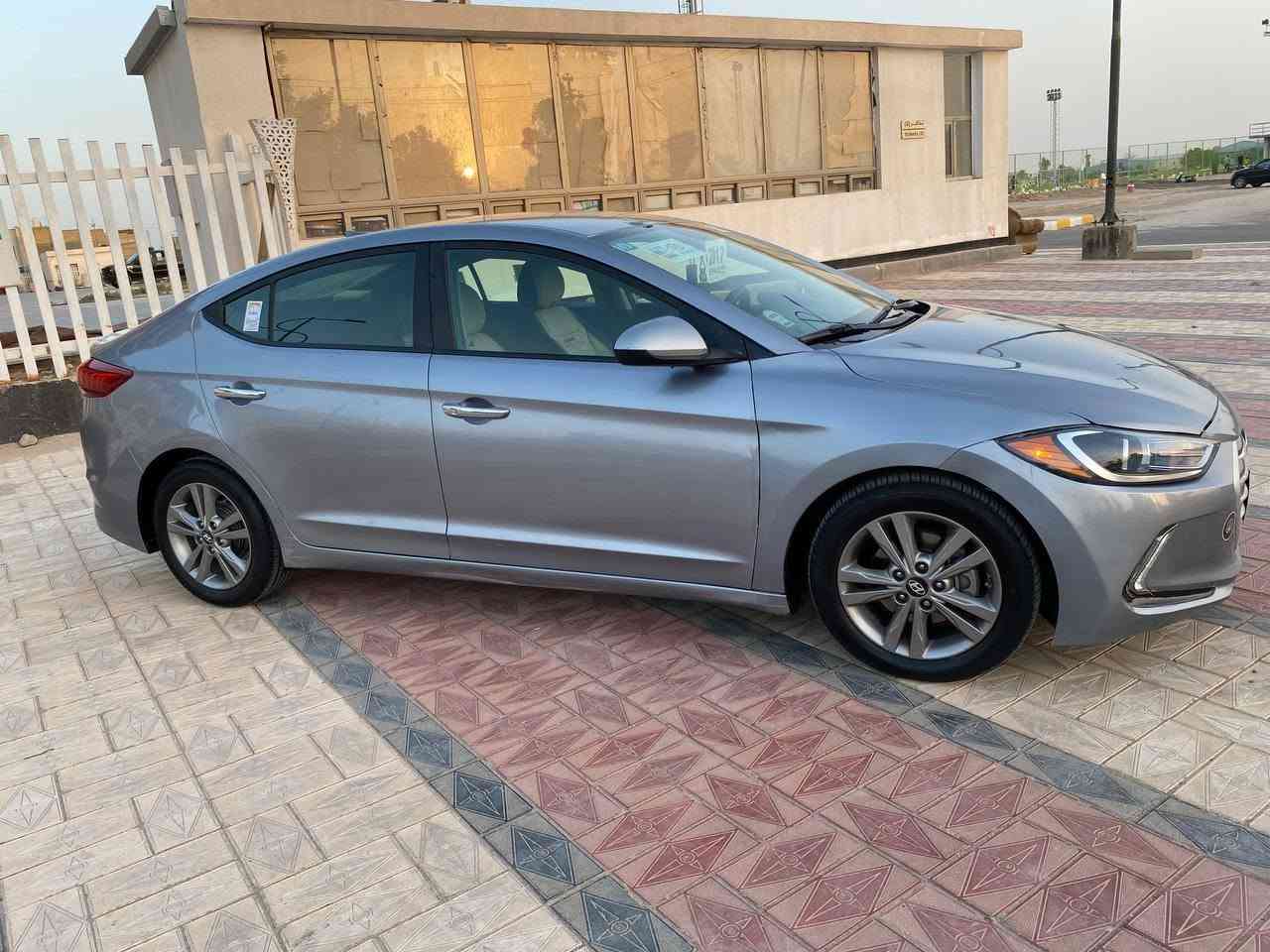 سلام عليكم
النترا امريكي2018 حره ذي قار تحويل مباشر باسمي 
حادث تبديل بنيد وجاملغ  فقط من دون دواخل باقي السياره كفاله عامه 
مواصفات : 
شاشه جبيره 
تحكم ستيرن
بلاجكتورات لد متحرك 
 محرك 2000 دوش مامفتوح تبريد ثلج سياره جاهزه ع وضع الشركه ماشيه 180 حقيقي 
السعر 112وبيه مجال قليل 
المكان الناصرية
الاستفسار 
***********
