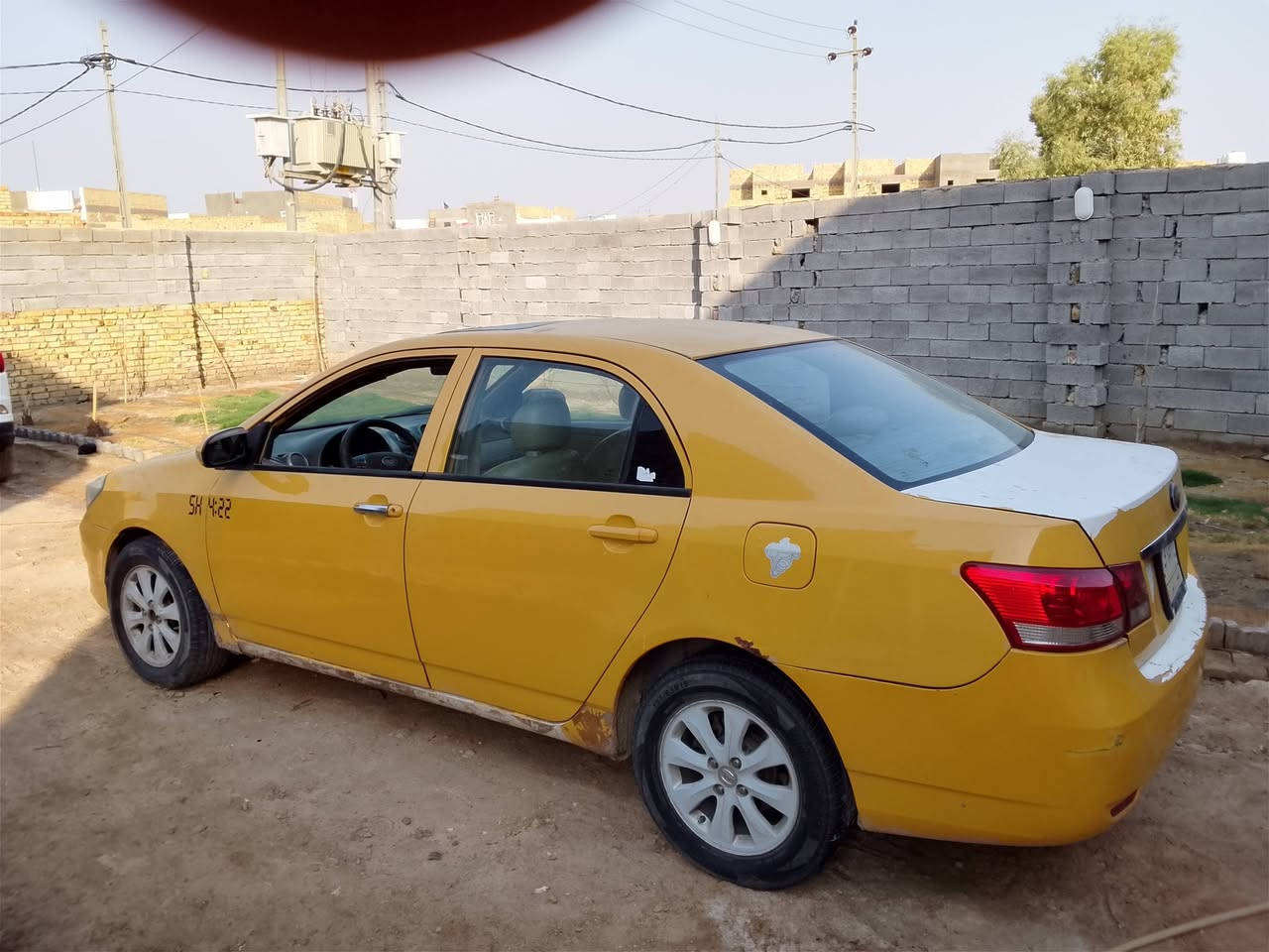 السلام عليكم بي واي دي جي ثري موديل ١٣ بيها خيط بخار ديوانية السعر ٤٣ وبيها مجال ***********
