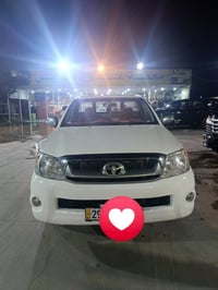 هايلوكس • ٢٠٠٦ • ٢٧٠٠