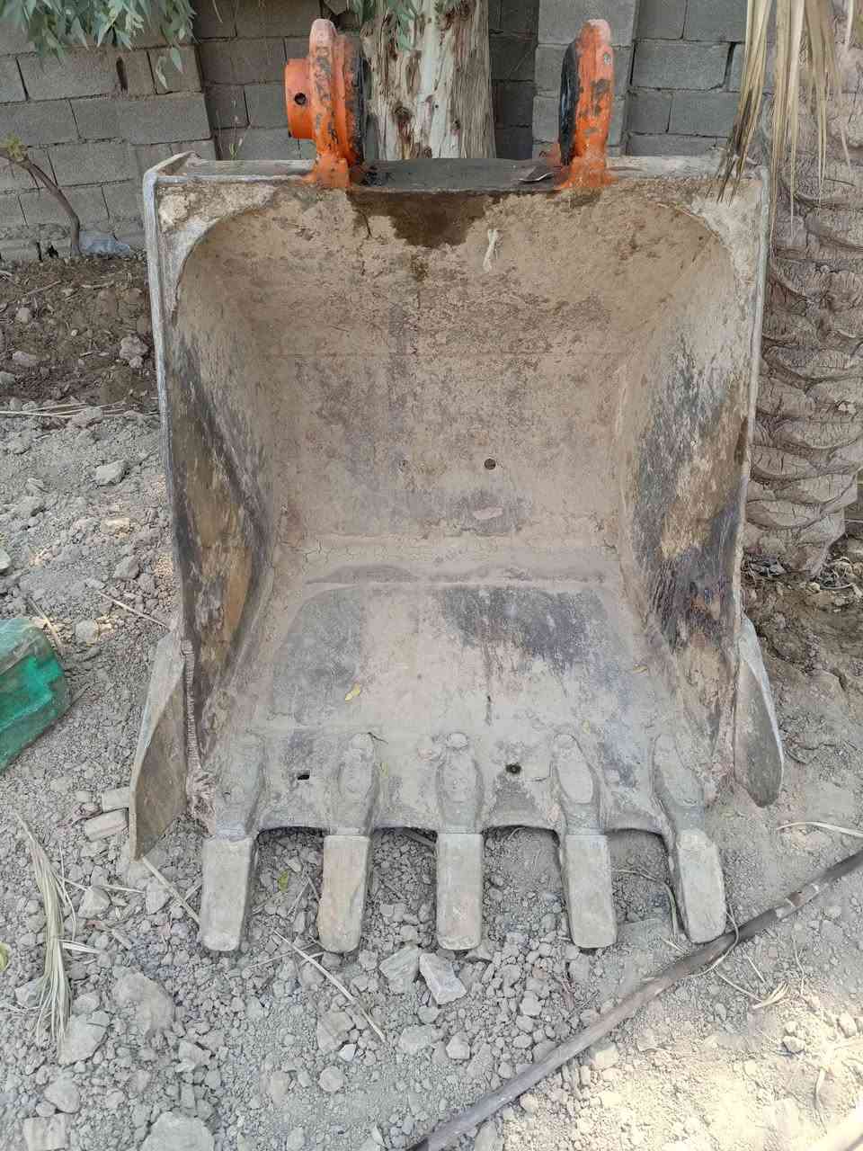 سلام عليكم كيله متر وعشرة نضيفه يابانية بيم 80
***********
