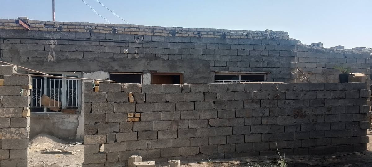 بيت للبيع مع مشتمل مساحة 400 للبيع عنوان حي الجهاد الزنابرة للاستفسار أتصل ***********
